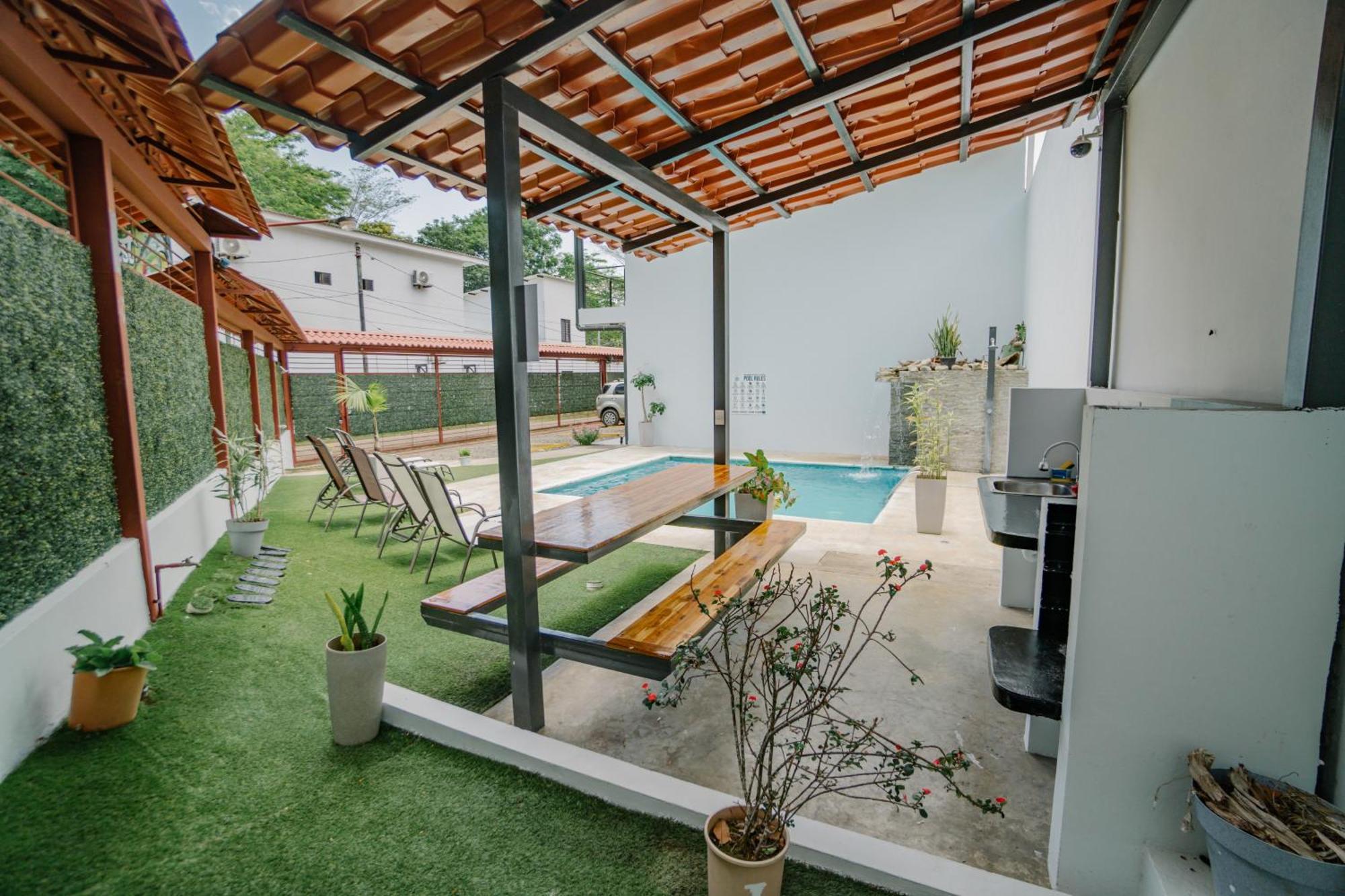 Apartamentos Ganesha Jacó Εξωτερικό φωτογραφία